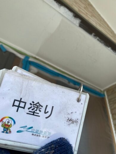 奈良天理市S様邸　外壁塗装・屋根塗装・防水工事 外壁中塗り