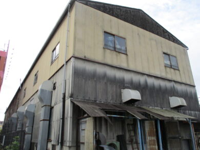 奈良県天理市T様　店舗外壁塗装 施工前の写真