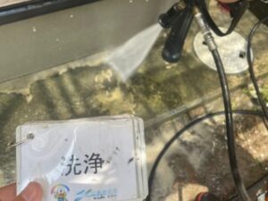 現場の作業風景　高圧洗浄　奈良香芝市