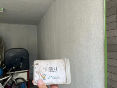 奈良橿原市O様邸　外壁塗装・屋根塗装工事 外壁下塗り