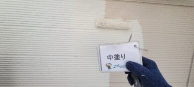 奈良県磯城郡田原本町Y様邸　外壁塗装・屋根塗装・防水工事 外壁中塗り