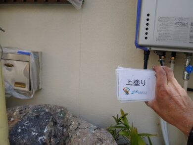奈良県磯城郡川西町N様邸　外壁塗装・屋根塗装工事 外壁上塗り