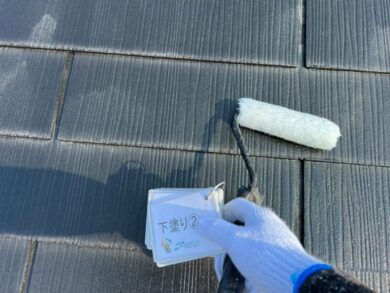 奈良橿原市N様邸　外壁塗装・屋根塗装・防水工事 屋根下塗り②